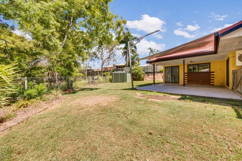 Photo - 5 Karamea Close, Clinton QLD 4680 - Image 13