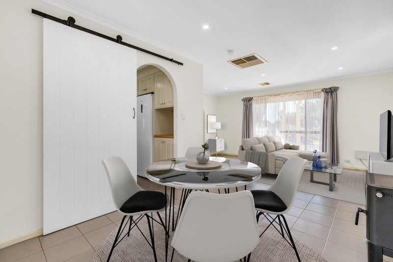 Photo - 5 Karinga Avenue, Craigmore SA 5114 - Image 9