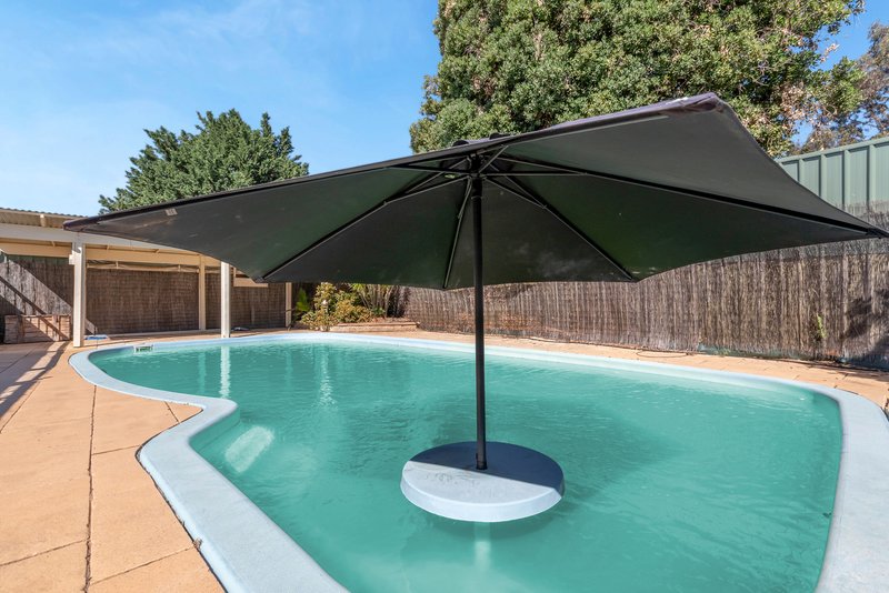 Photo - 5 Karinga Avenue, Craigmore SA 5114 - Image 21