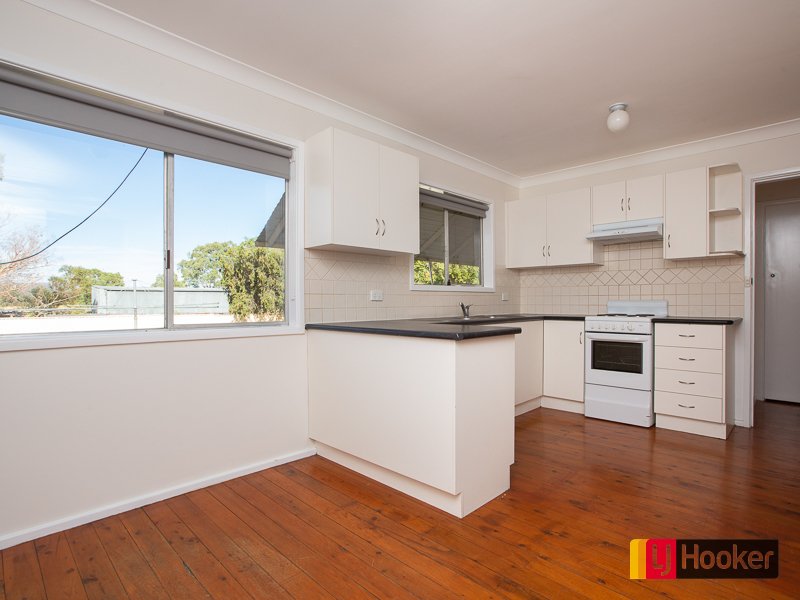 Photo - 5 Karwin Street, South Tamworth NSW 2340 - Image 2