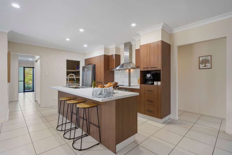 Photo - 5 Kate Court, Chuwar QLD 4306 - Image 3