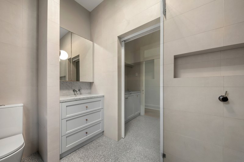 Photo - 5 Keiran Street, Bondi Junction NSW 2022 - Image 8