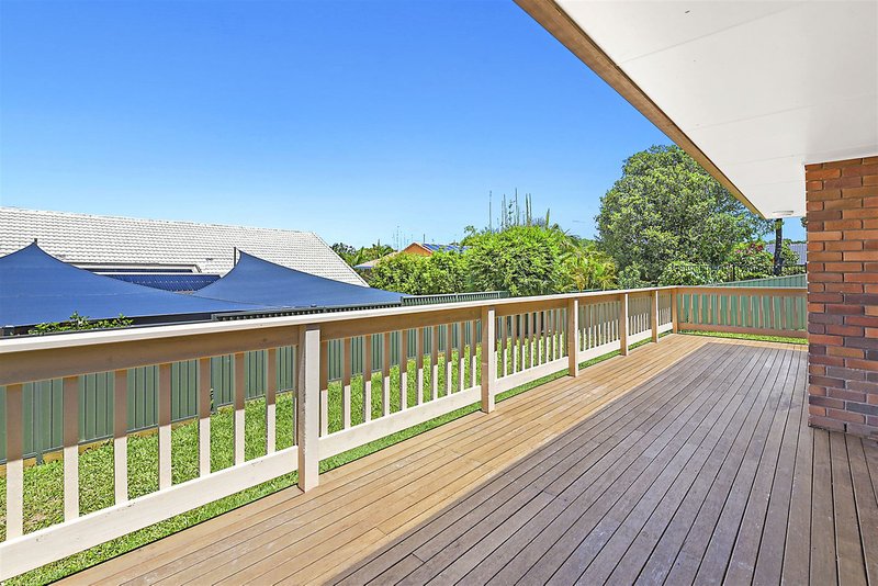 Photo - 5 Kel Nagle Court, Parkwood QLD 4214 - Image 9