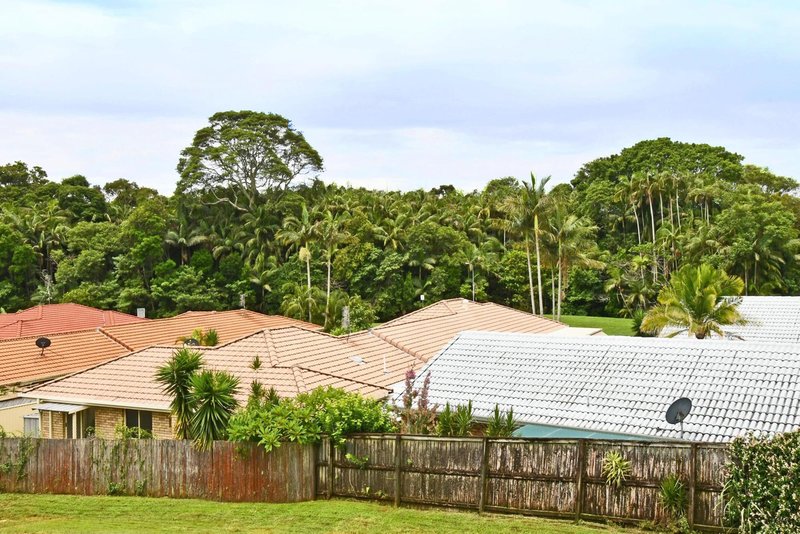 Photo - 5 Kelburn Close, Banora Point NSW 2486 - Image 11