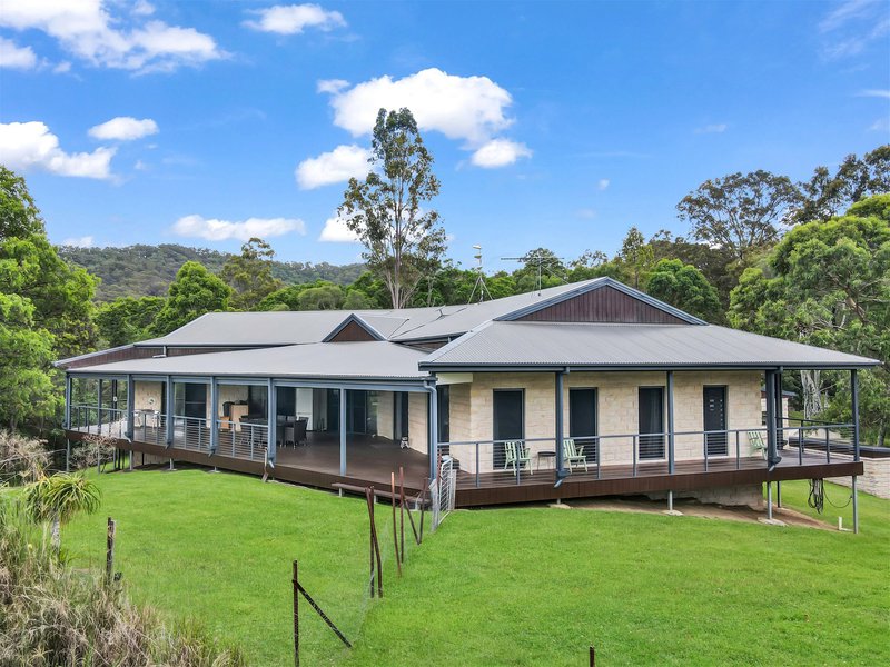 Photo - 5 Kelso Court, Clear Mountain QLD 4500 - Image 2