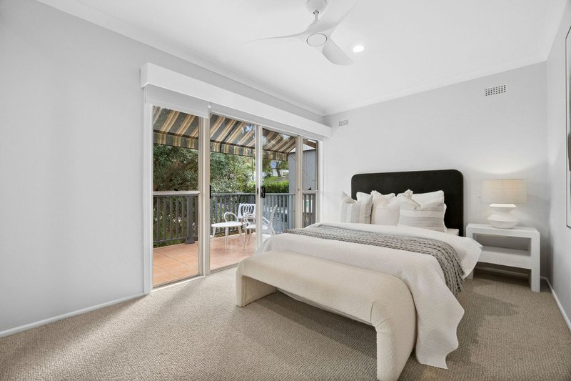 Photo - 5 Kendal Crescent, Wheeler Heights NSW 2097 - Image 9