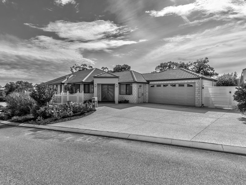 5 Kendale Way, Meadow Springs WA 6210