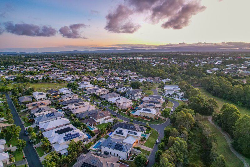 Photo - 5 Kennedy Court, North Lakes QLD 4509 - Image 23