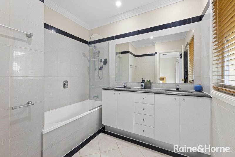 Photo - 5 Kensington Terrace, Toowong QLD 4066 - Image 10