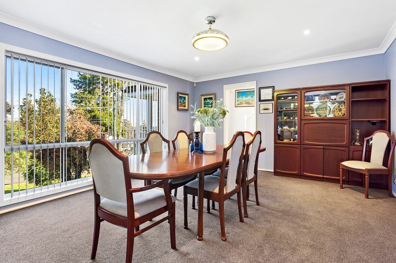 Photo - 5 Kent Street, Baulkham Hills NSW 2153 - Image 6