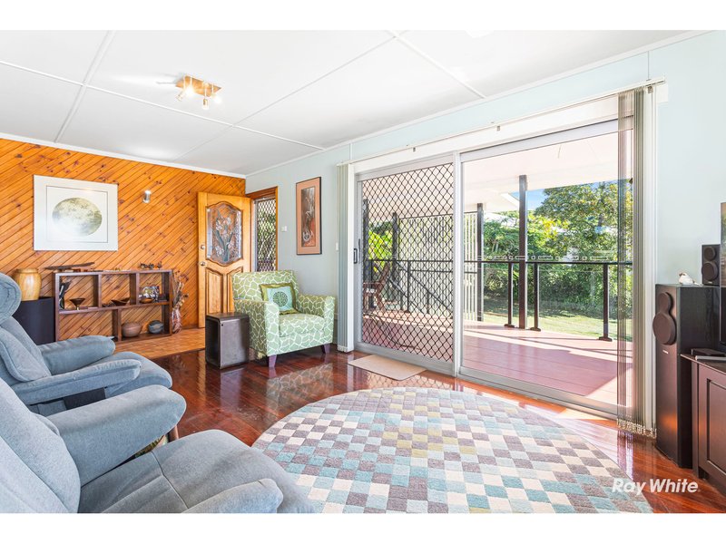 Photo - 5 Keppel Street, Meikleville Hill QLD 4703 - Image 10