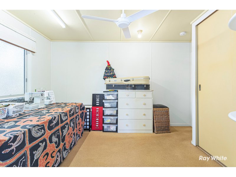 Photo - 5 Keppel Street, Meikleville Hill QLD 4703 - Image 18