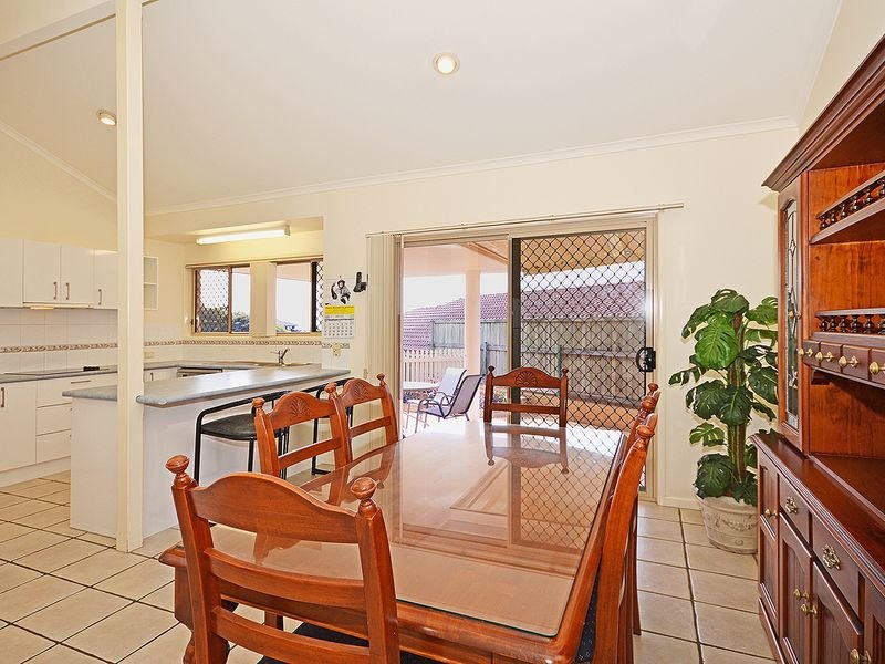 Photo - 5 Kerry Court, Banora Point NSW 2486 - Image 4