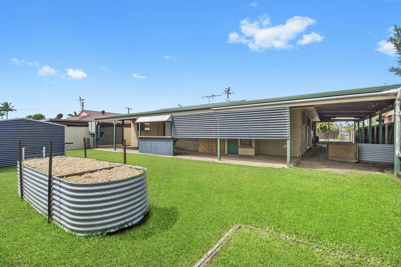 Photo - 5 Kerwalli Street, Deception Bay QLD 4508 - Image 13