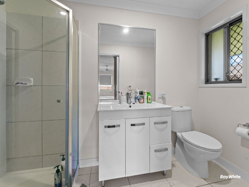 Photo - 5 Kestrel Street, Lowood QLD 4311 - Image 9