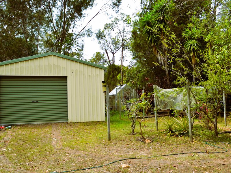 Photo - 5 Kestrel Street, Macleay Island QLD 4184 - Image 11