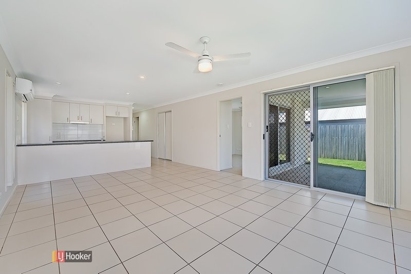 Photo - 5 Key Street, North Lakes QLD 4509 - Image 5