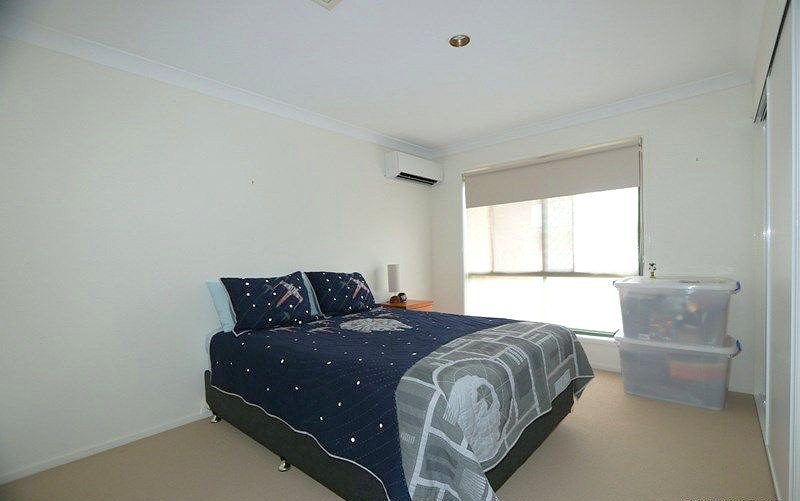 Photo - 5 Kidd Street, Emerald QLD 4720 - Image 10