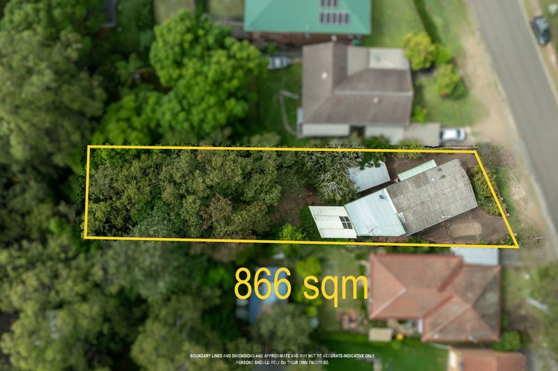 Photo - 5 Kilaben Road, Kilaben Bay NSW 2283 - Image 2