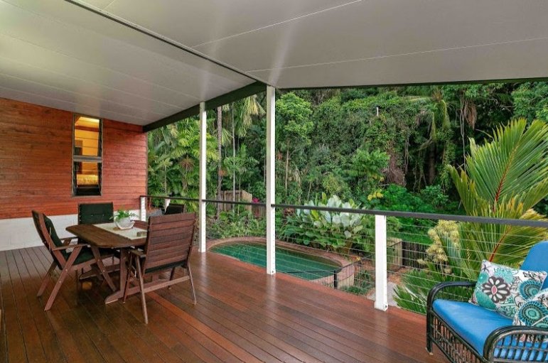 Photo - 5 Kimanne Close, Smithfield QLD 4878 - Image 2