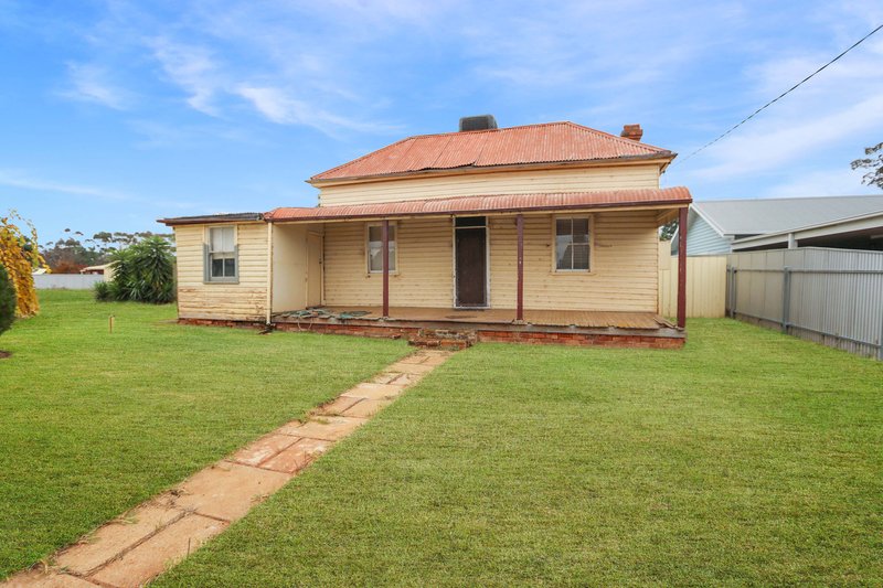 Photo - 5 Kingdon Drive, Coolamon NSW 2701 - Image 16