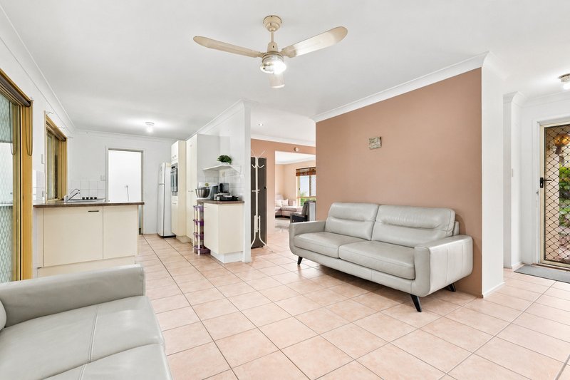 Photo - 5 Kingfisher Close, Runcorn QLD 4113 - Image 8