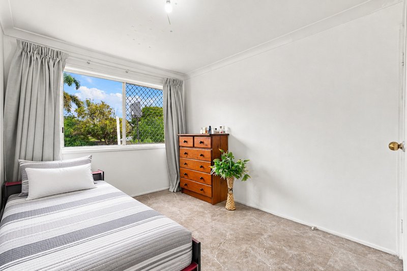 Photo - 5 Kingfisher Close, Runcorn QLD 4113 - Image 13