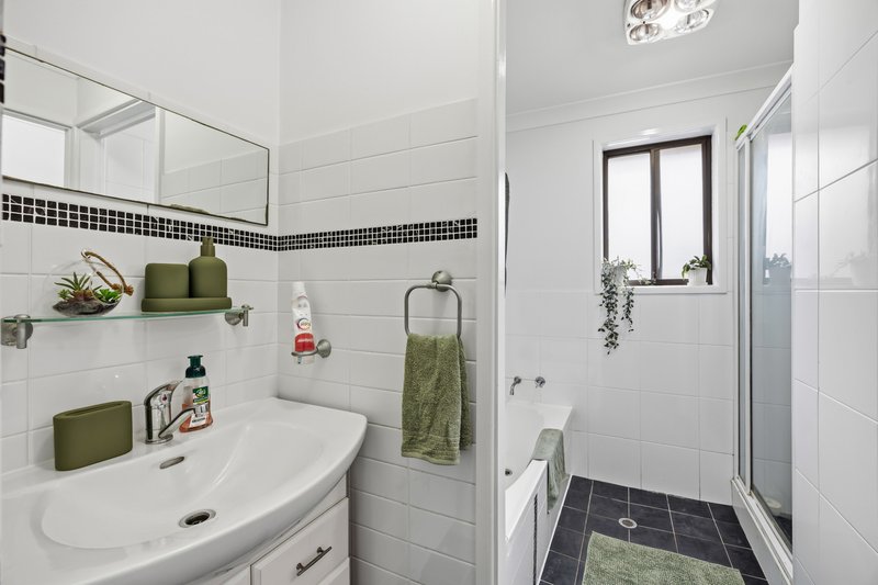 Photo - 5 Kingsland Avenue, Balmoral NSW 2283 - Image 9