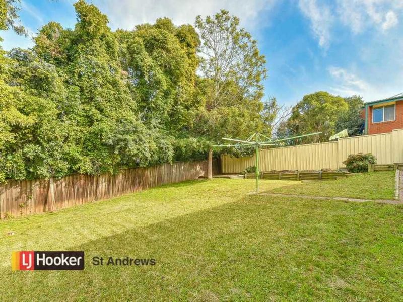 Photo - 5 Kinross Place, St Andrews NSW 2566 - Image 7