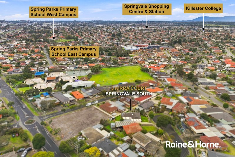 Photo - 5 Kirra Court, Springvale South VIC 3172 - Image 14