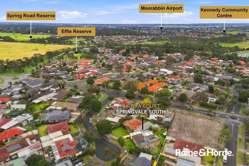 Photo - 5 Kirra Court, Springvale South VIC 3172 - Image 15