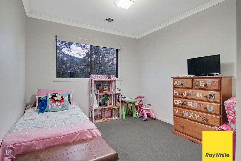 Photo - 5 Kirrama Street, Tarneit VIC 3029 - Image 8