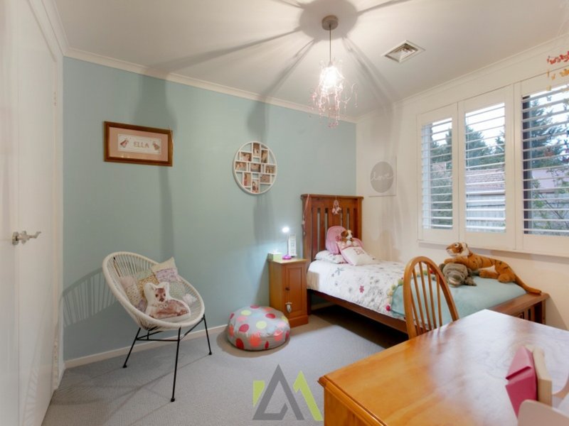 Photo - 5 Kirribilli Close, Langwarrin VIC 3910 - Image 13