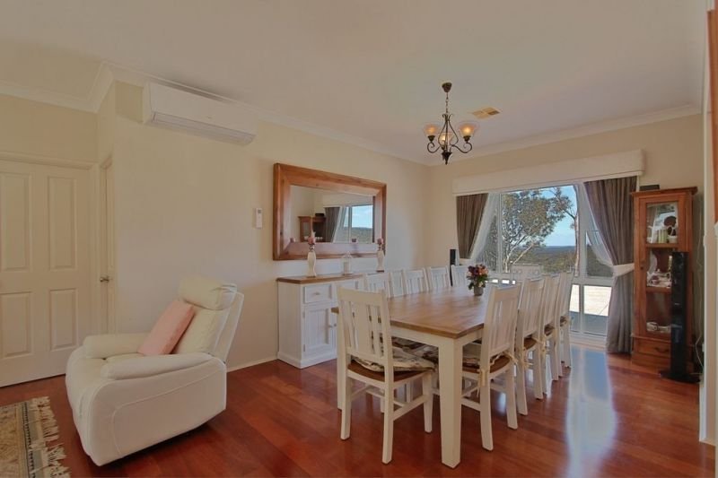 Photo - 5 Kitchener Street, Lawson NSW 2783 - Image 6