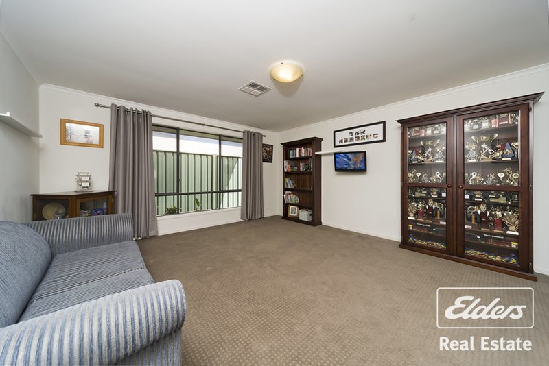 Photo - 5 Klauber Street, Lyndoch SA 5351 - Image 7