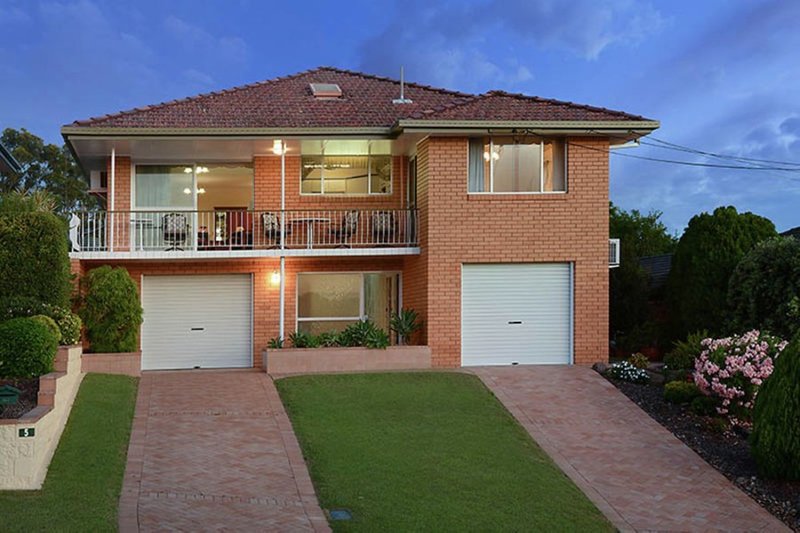 5 Kneale Street, Holland Park West QLD 4121