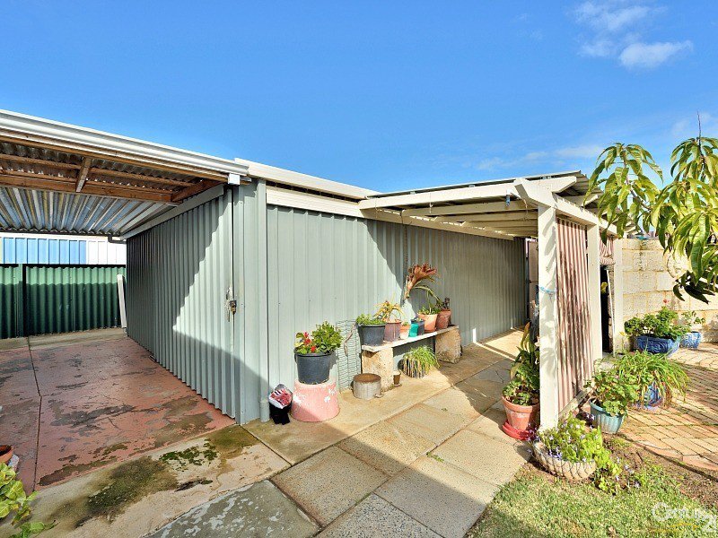 Photo - 5 Kookerbrook Street, Dudley Park WA 6210 - Image 15