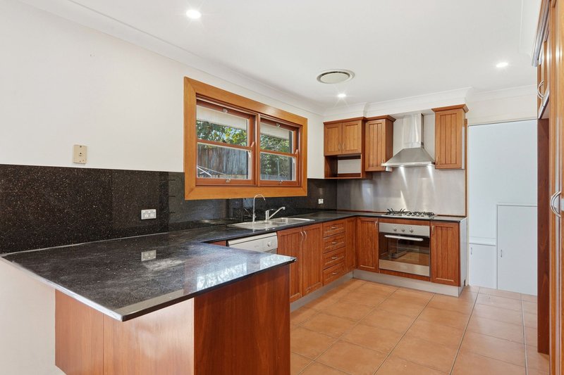 Photo - 5 Koolewong , Ashmore QLD 4214 - Image 1