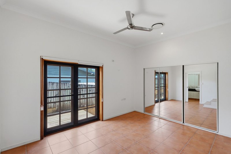 Photo - 5 Koolewong , Ashmore QLD 4214 - Image 3