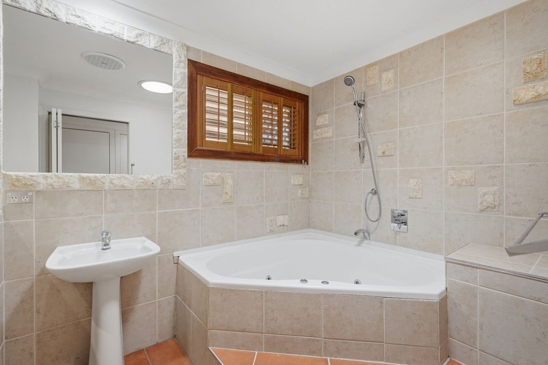 Photo - 5 Koolewong , Ashmore QLD 4214 - Image 7