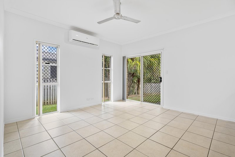 Photo - 5 Krystle Court, Upper Coomera QLD 4209 - Image 5