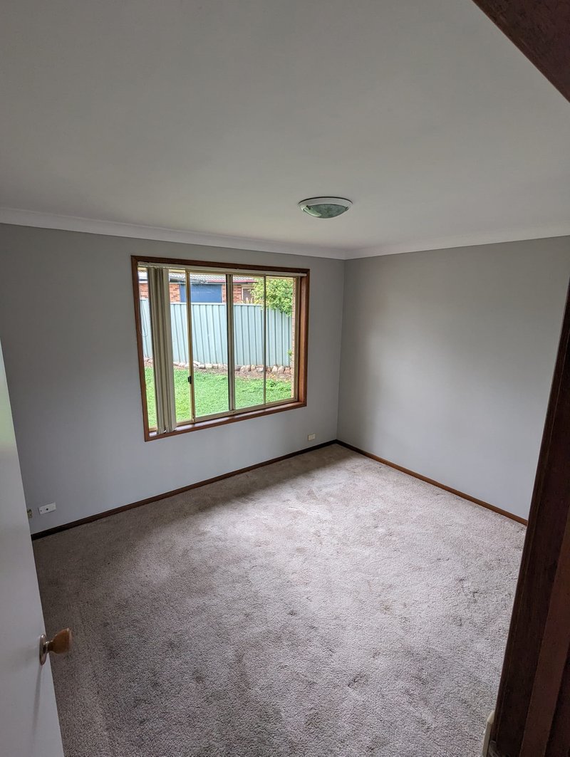 Photo - 5 Kuta Place, Quakers Hill NSW 2763 - Image 5