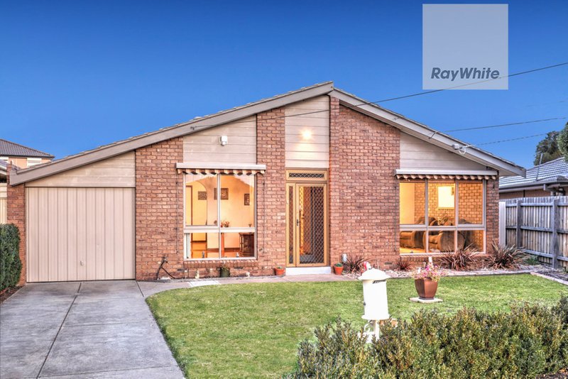 5 Kylie Place, Gladstone Park VIC 3043