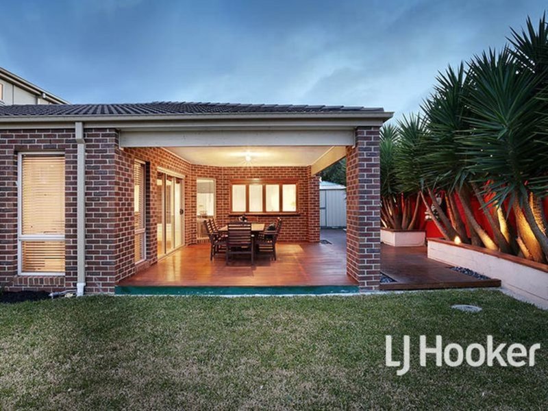 Photo - 5 La Spezia Court, Point Cook VIC 3030 - Image 15