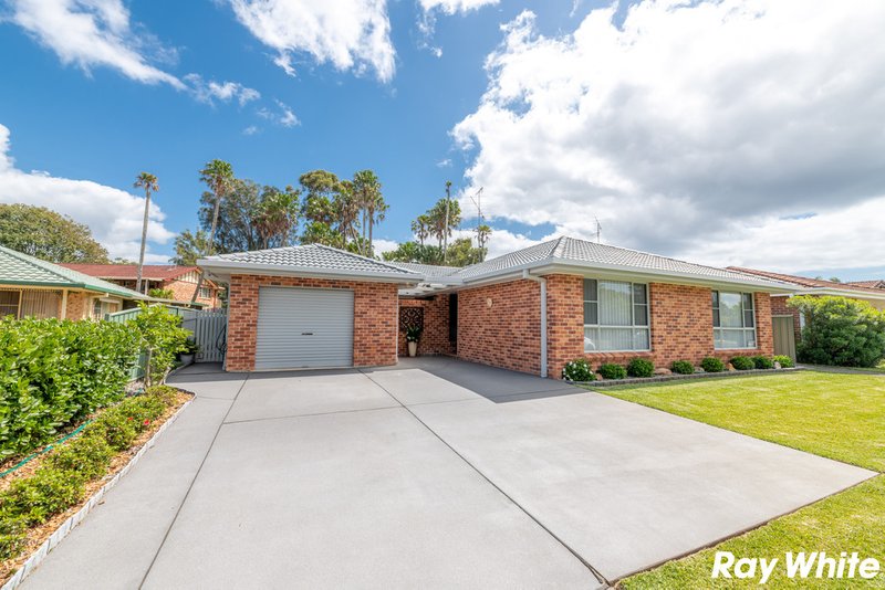 5 Lachlan Avenue, Tuncurry NSW 2428