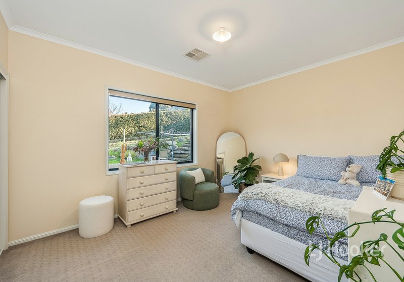 Photo - 5 Lady Bute Drive, Mount Barker SA 5251 - Image 16