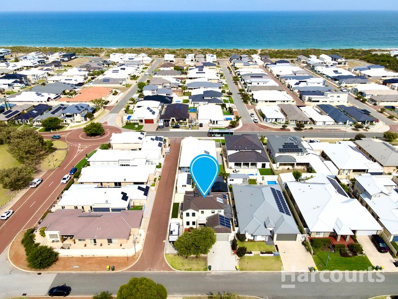 5 Lady Stirling Parade, Madora Bay WA 6210