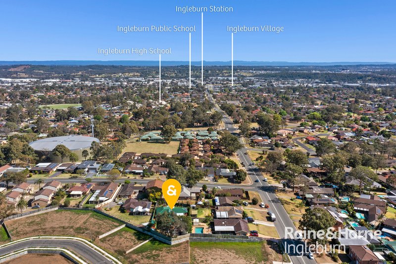 Photo - 5 Lagonda Drive, Ingleburn NSW 2565 - Image 22