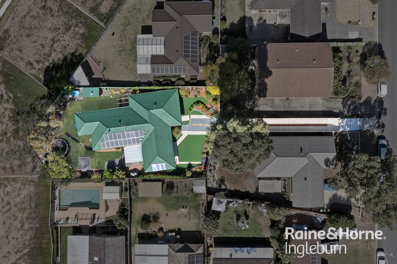 Photo - 5 Lagonda Drive, Ingleburn NSW 2565 - Image 24