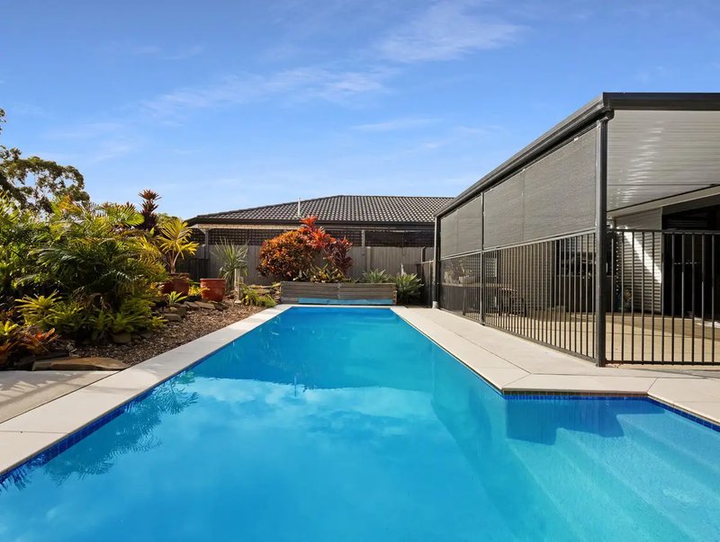 Photo - 5 Lakeside Drive, Burrum Heads QLD 4659 - Image 11